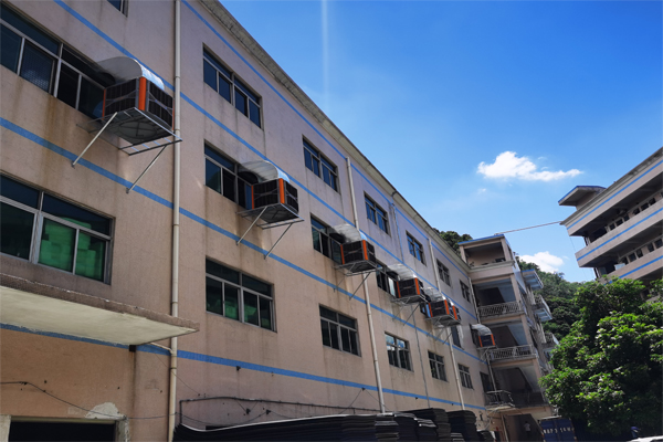 瑞泰風佛山鋼構(gòu)廠房降溫設(shè)備案例圖